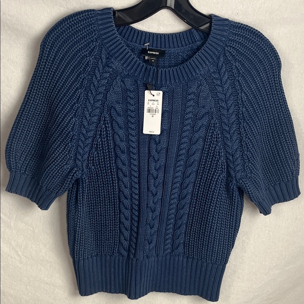 Express Women's Navy Cable Knit Sweater xs new